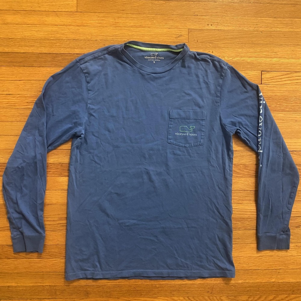 Vineyard Vines Shirt Mens Small Blue Long Sleeve Pocket Whale Graphic Cotton Tee